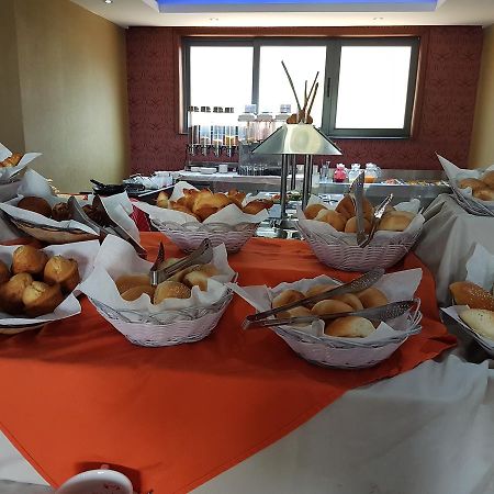 קיגאלי Grand Legacy Hotel מראה חיצוני תמונה