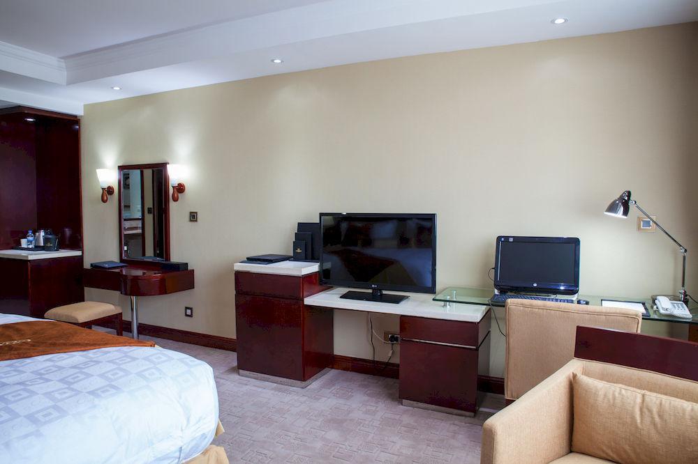 קיגאלי Grand Legacy Hotel מראה חיצוני תמונה